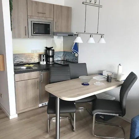 Ferienwohnung Hafenblick Damp